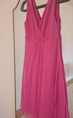 Sleeveless V-Neck Pink Dress